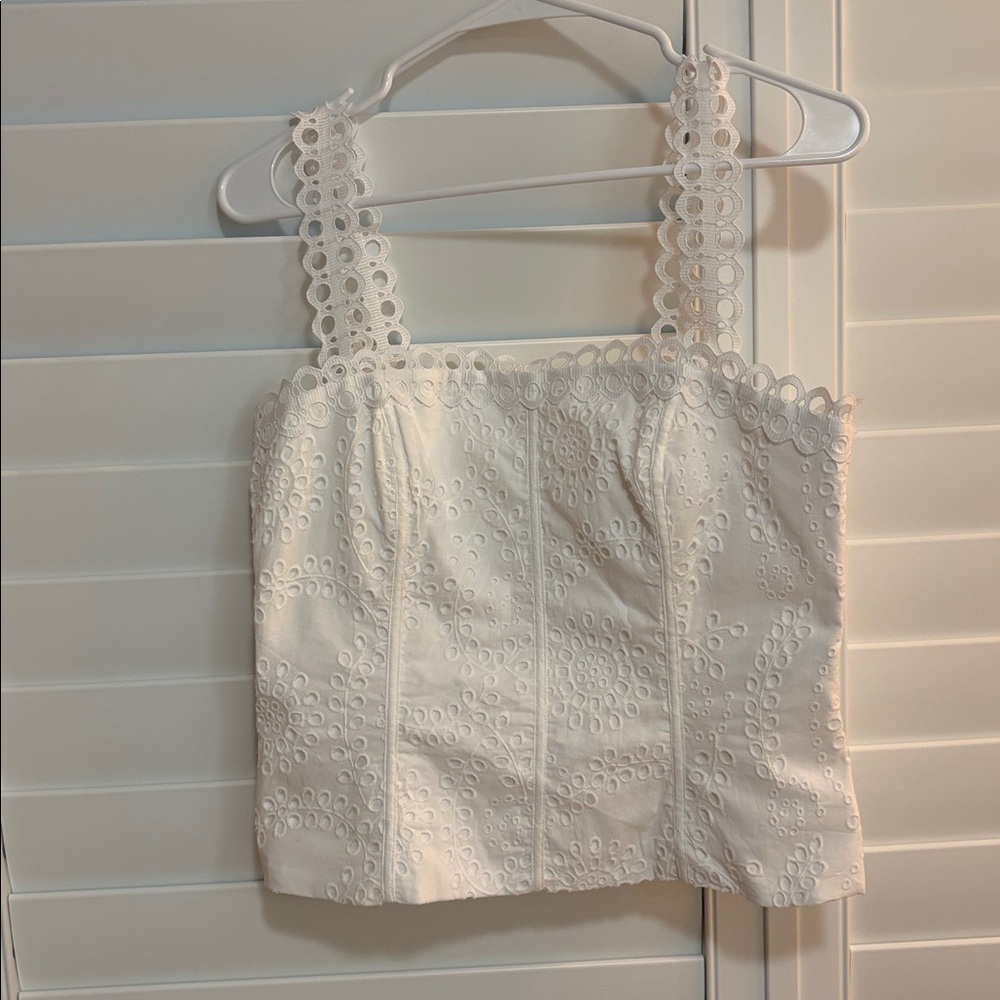 White House Black Market white bustier tip, like-new condition. Size 8